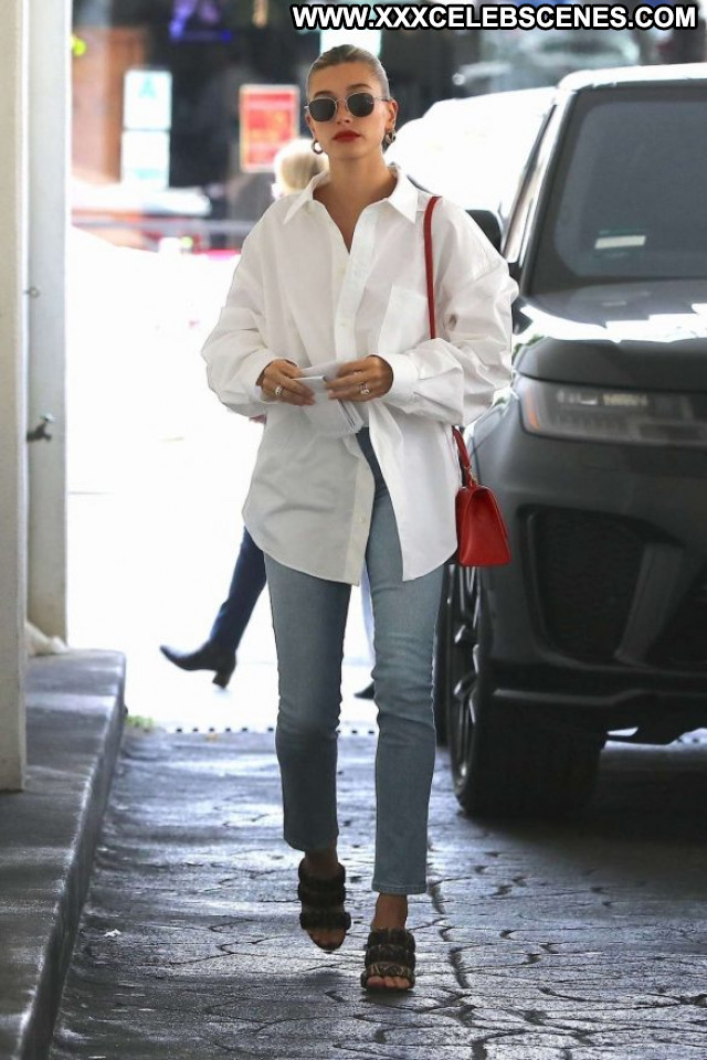 Hailey Bieber Beverly Hills Celebrity Babe Beautiful Posing Hot